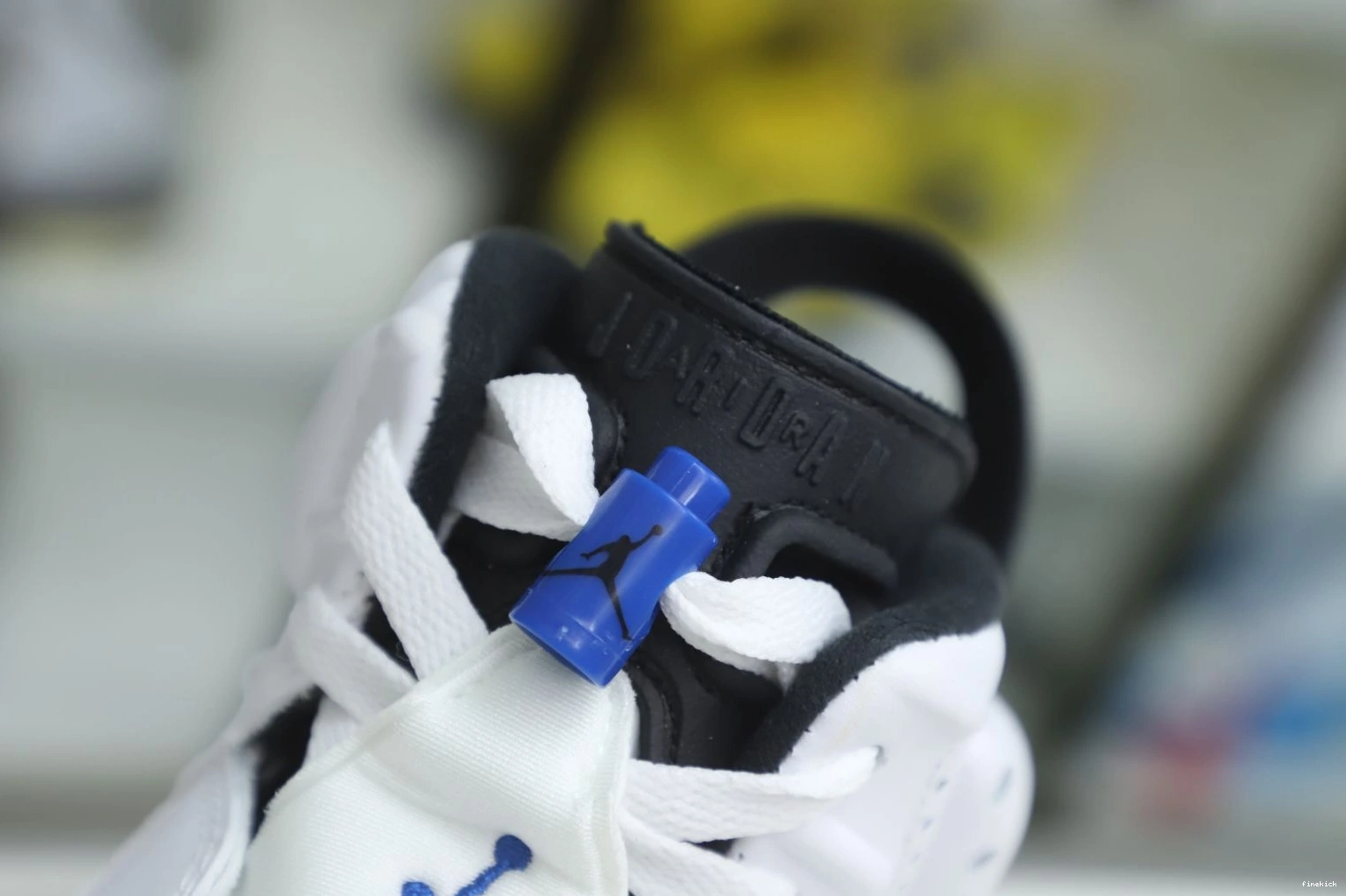 6 JORDAN RETRO SPORT AIR BLUE 0730